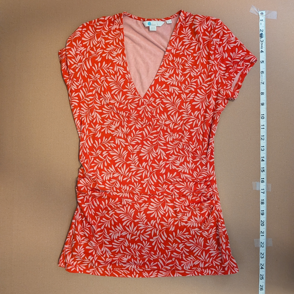 Floral V-Neck Red Top